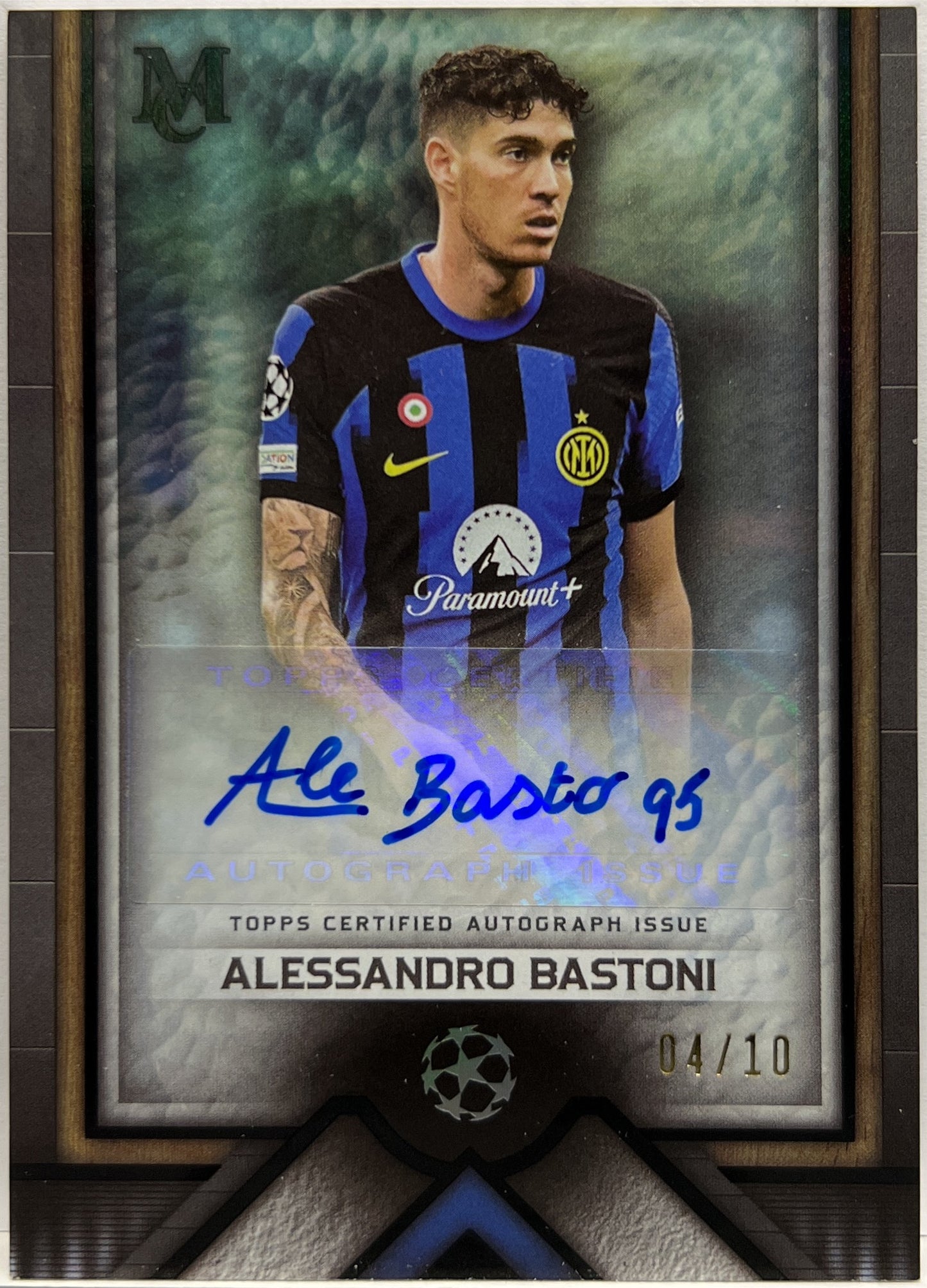 Alessandro Bastoni 4/10 Autograph Topps Museum 2023/24