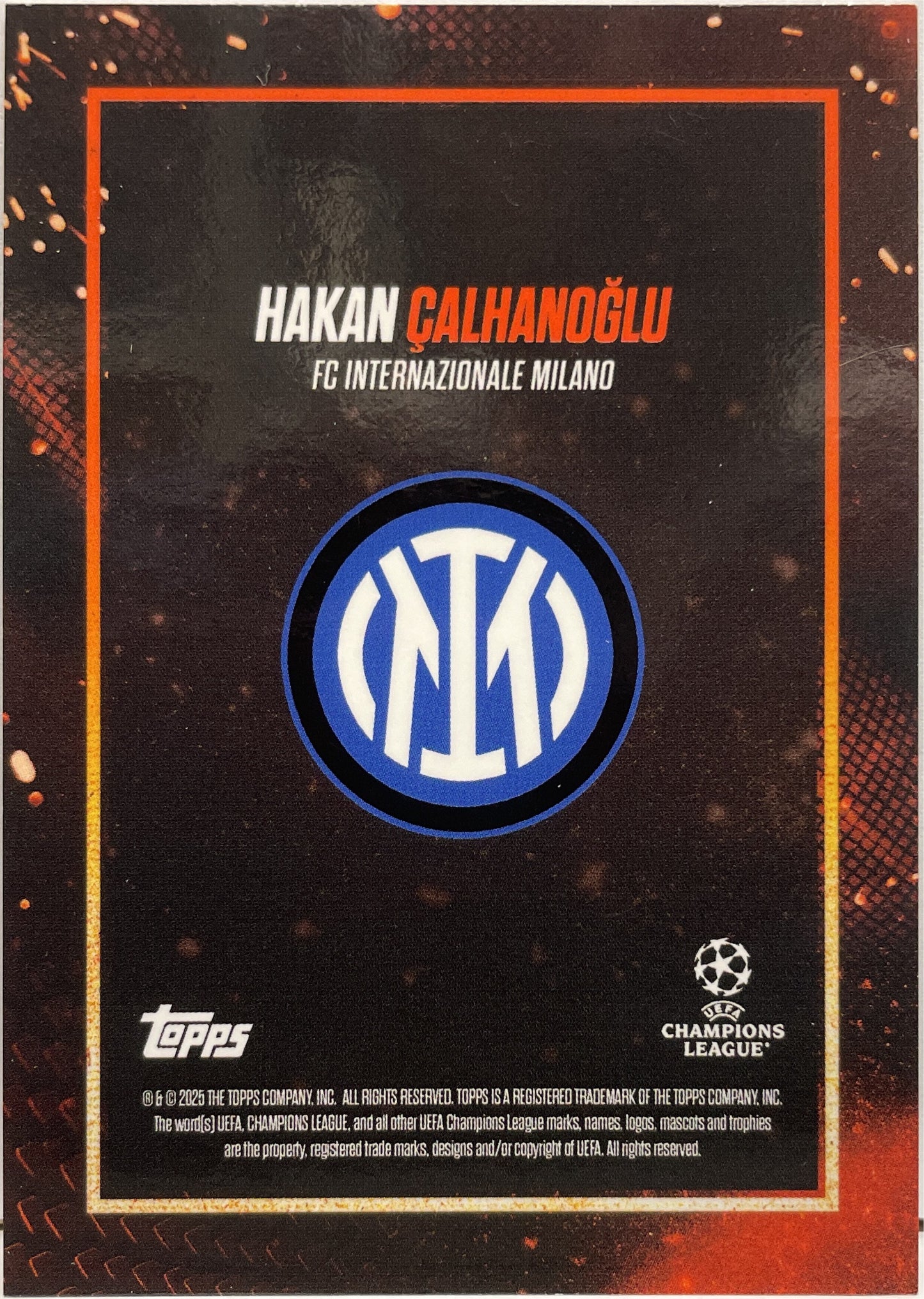 Hakan Calhanoglu 4/5 Autograph Red Topps Showtime 2024/25