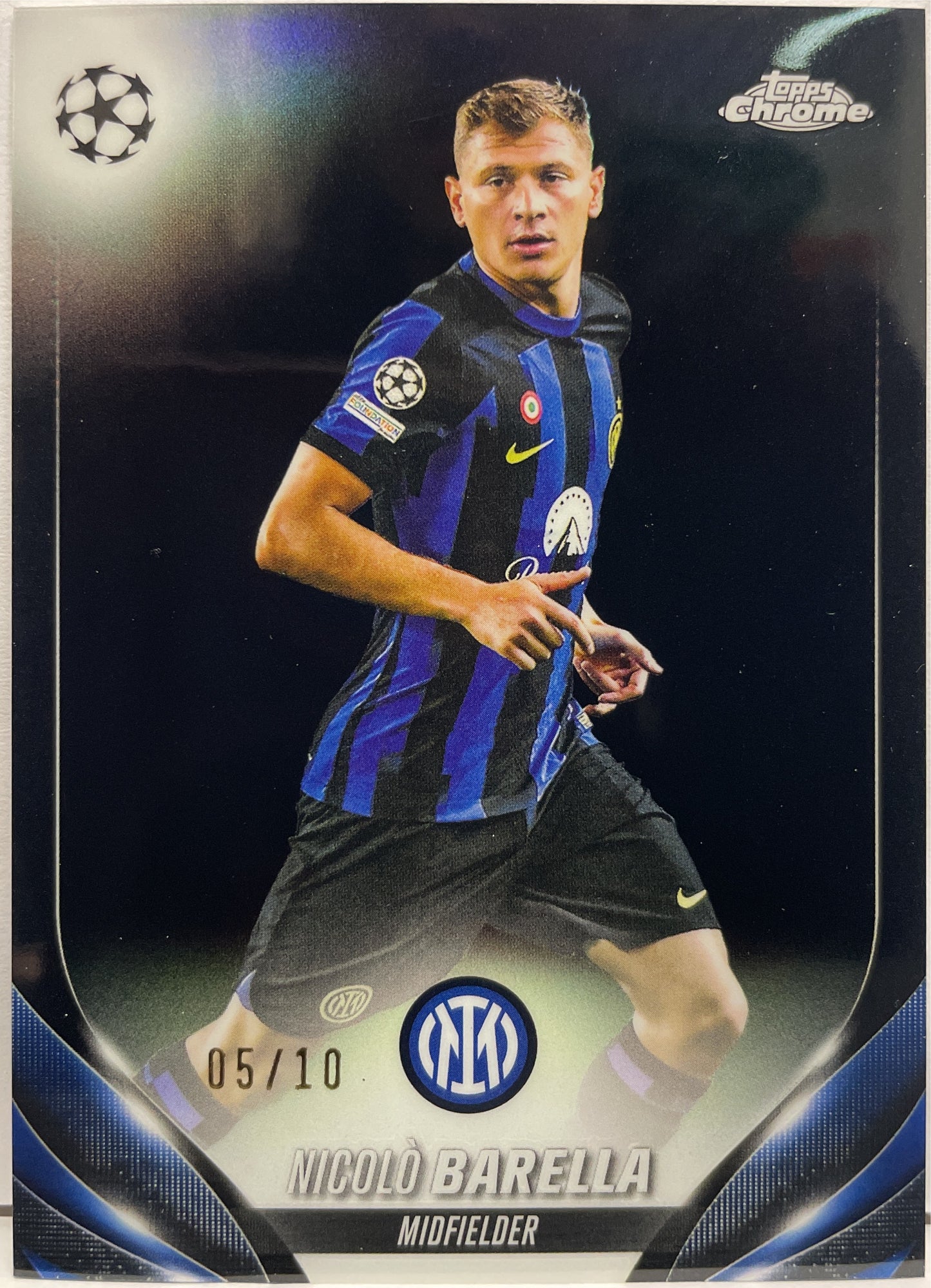 Nicolo Barella 5/10 Black Topps Chrome UCC 2023/24