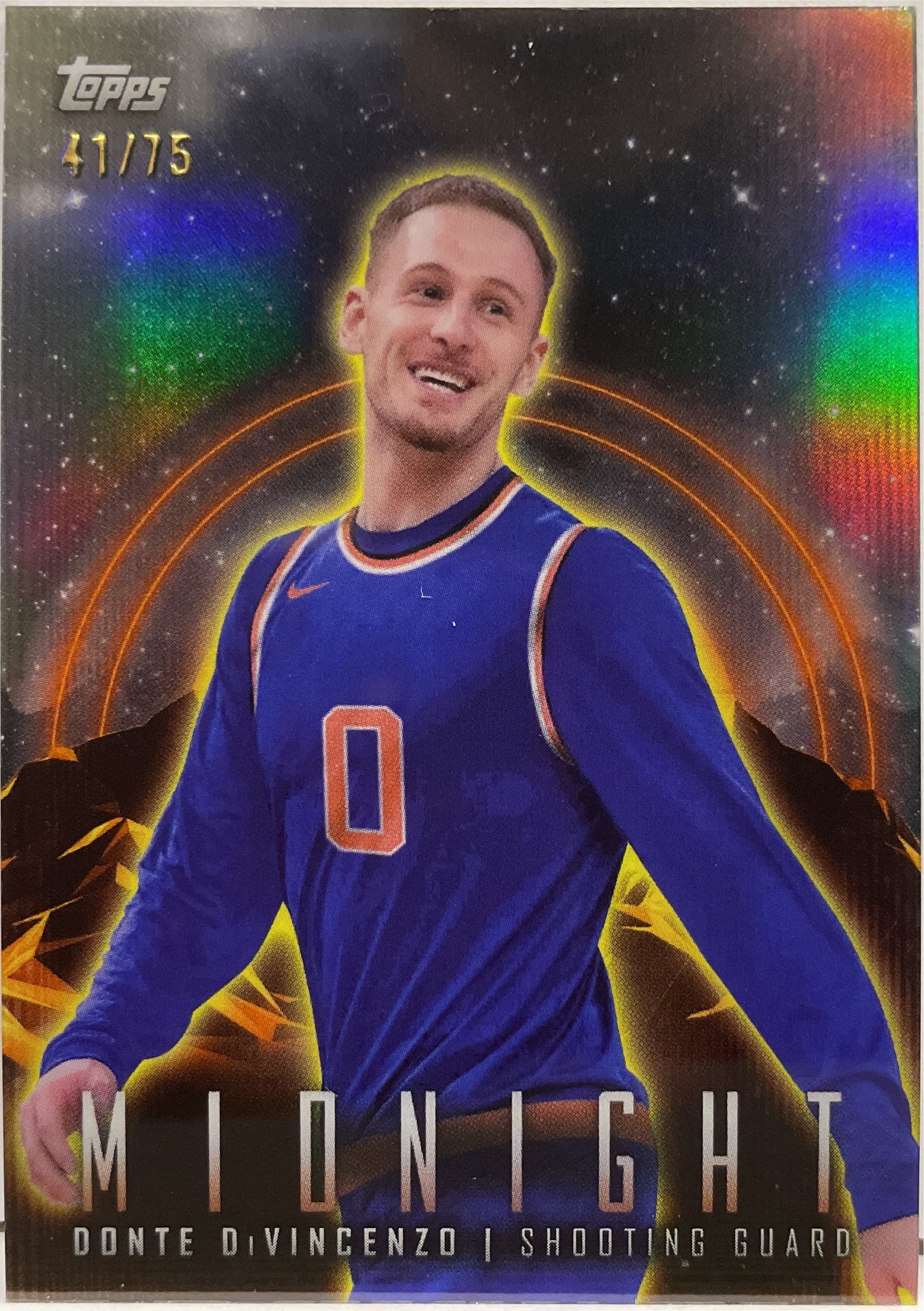 Donte DiVincenzo 41/75 Topps Midnight Basketball NBA 2023/24