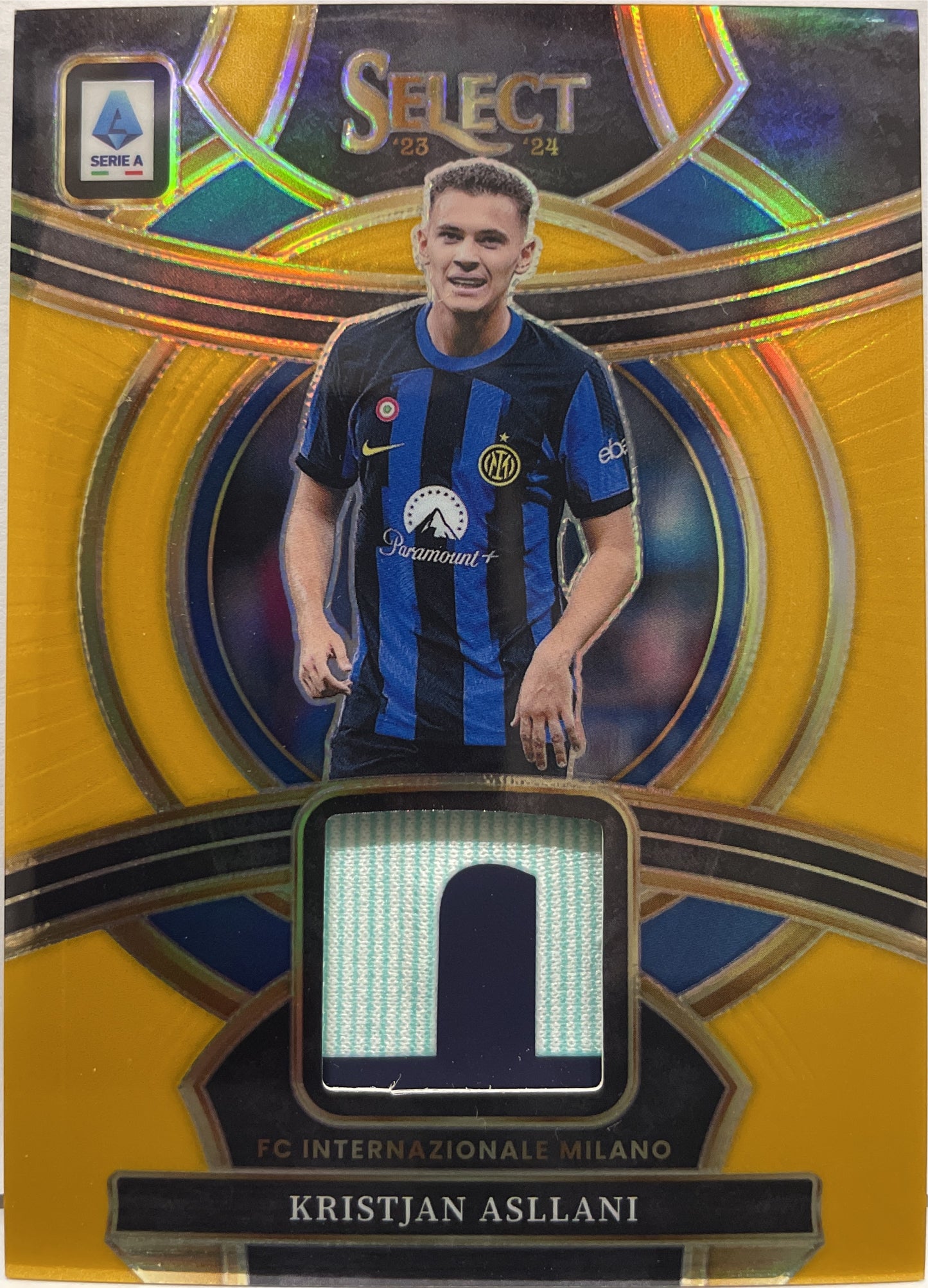 Krisjan Asllani 2/10 Patch Swatch Memorabilia Gold Select Serie A 2023/24