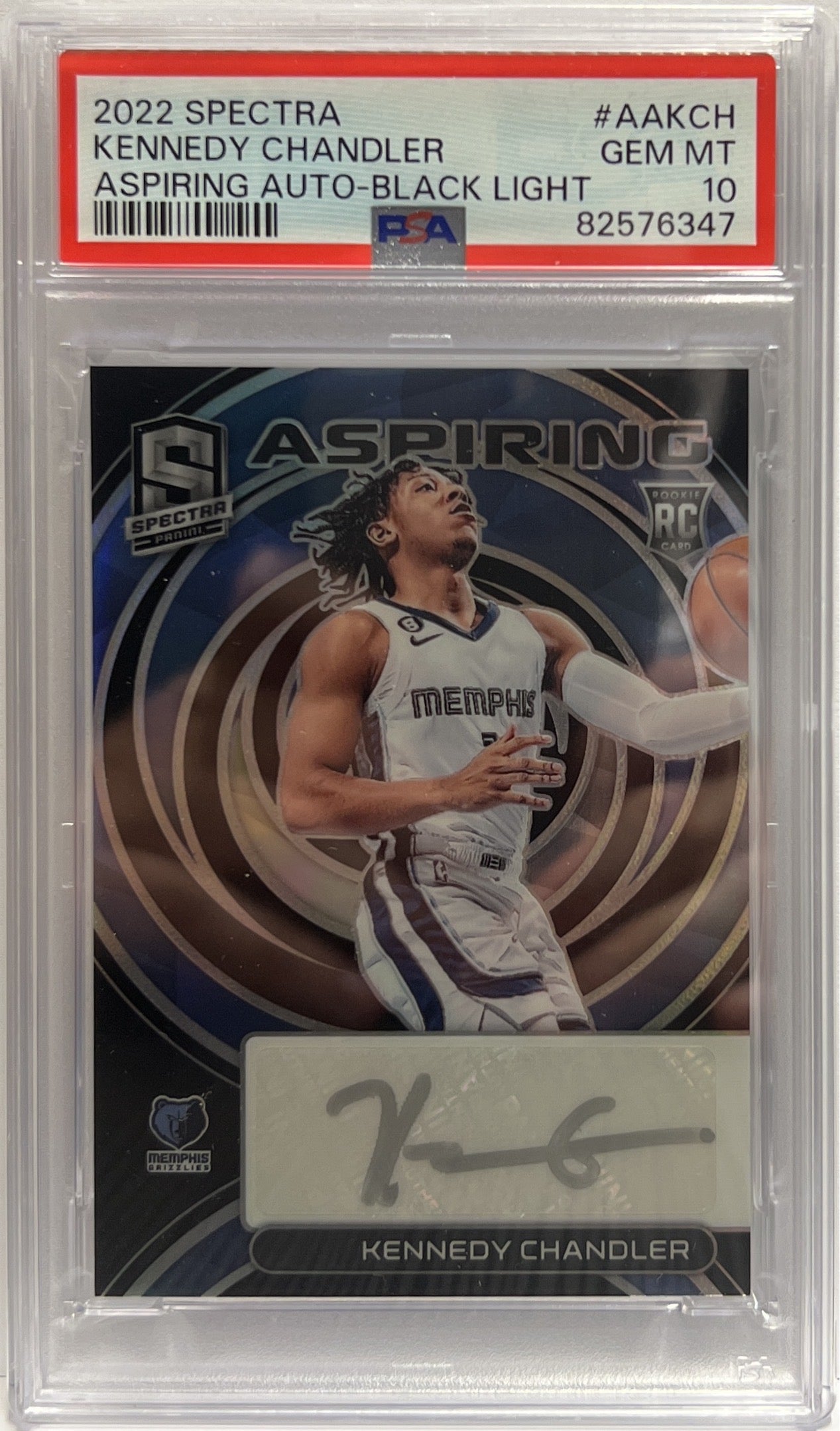 Kennedy Chandler 7/10 Rookie Autograph Aspiring Black Light Spectra Basketball NBA 2022/23 PSA 10