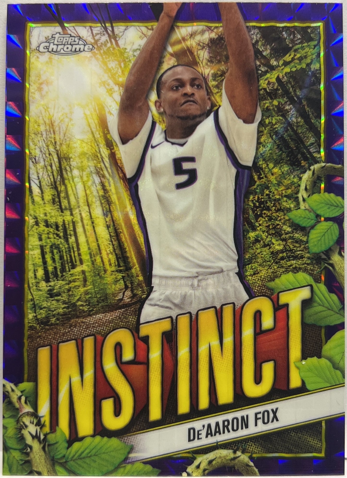 De Aaron Fox Instinct Purple Geometric Topps Chrome Basketball NBA 2024/25