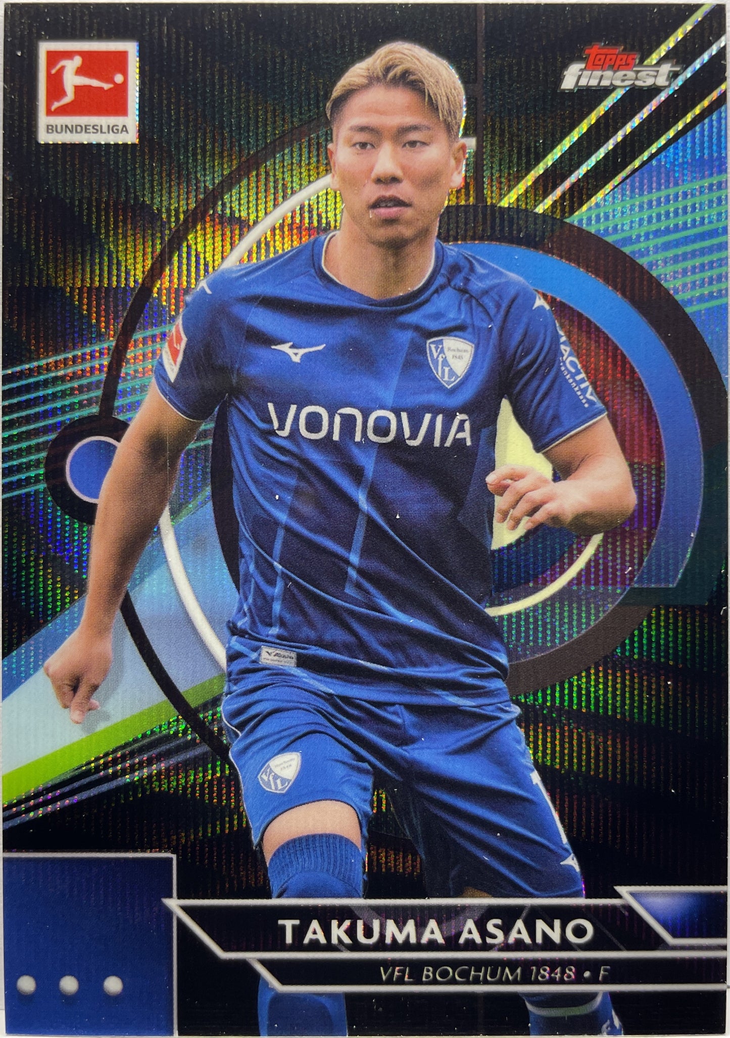 Takuma Asano 180/199 Black Wave Topps Finest Bundesliga 2022/23