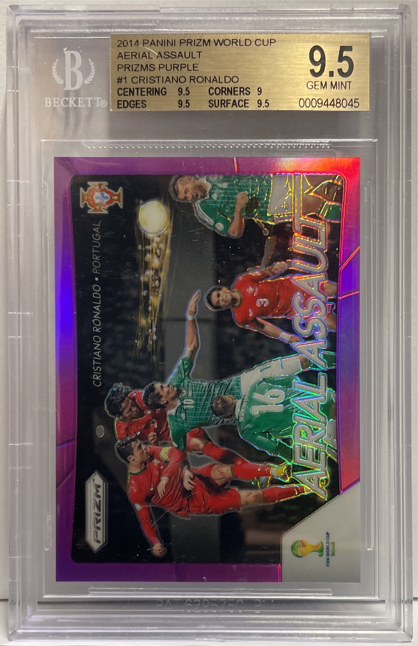Cristiano Ronaldo 17/99 Purple Panini Prizm World Cup 2014 Beckett 9.5