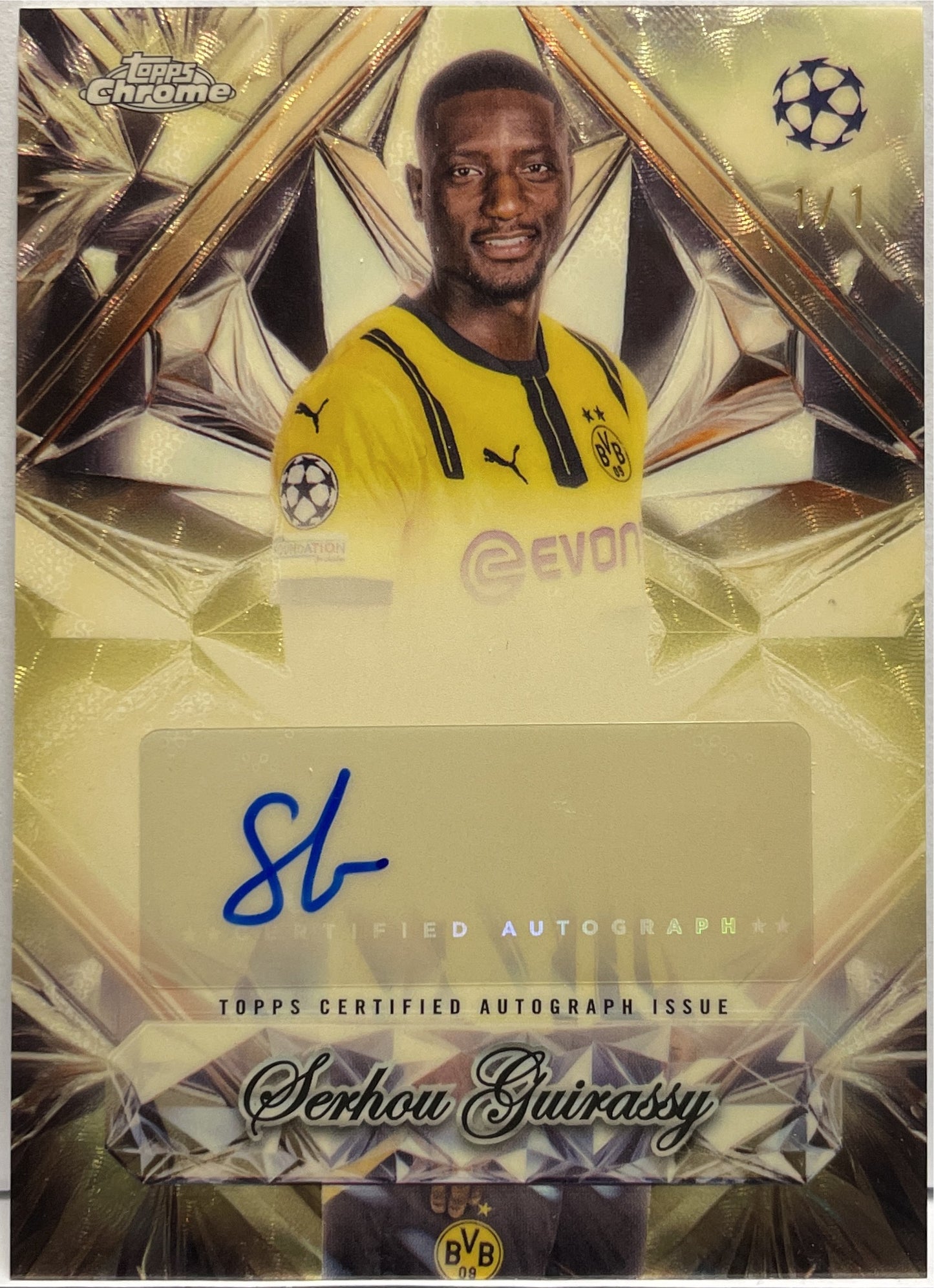 Serhou Guirassy 1/1 Autograph Superfractor Topps Chrome Sapphire 2024/25