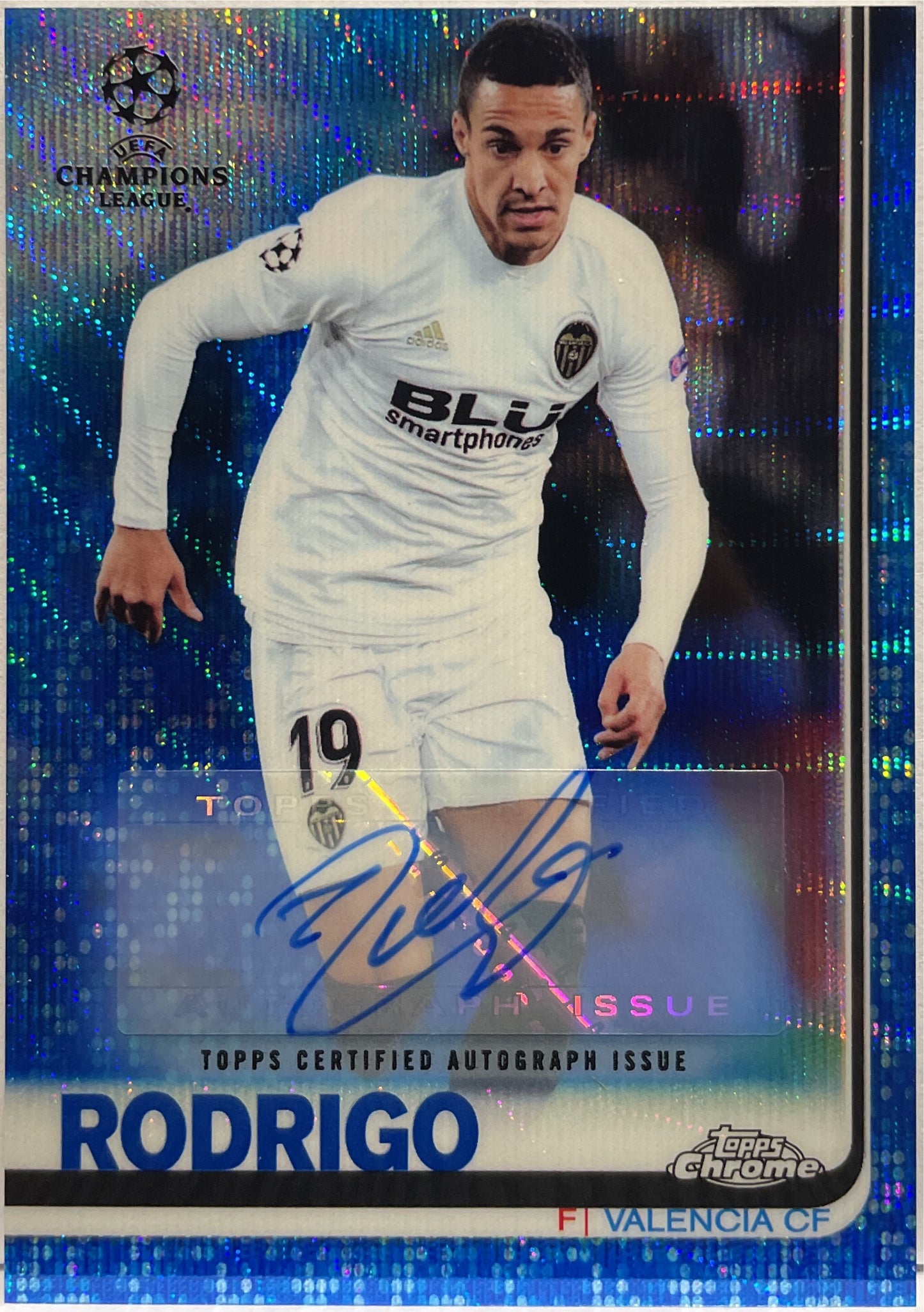 Rodrigo 60/75 Autograph Blue Shimmer Topps Chrome UCL 2018/19