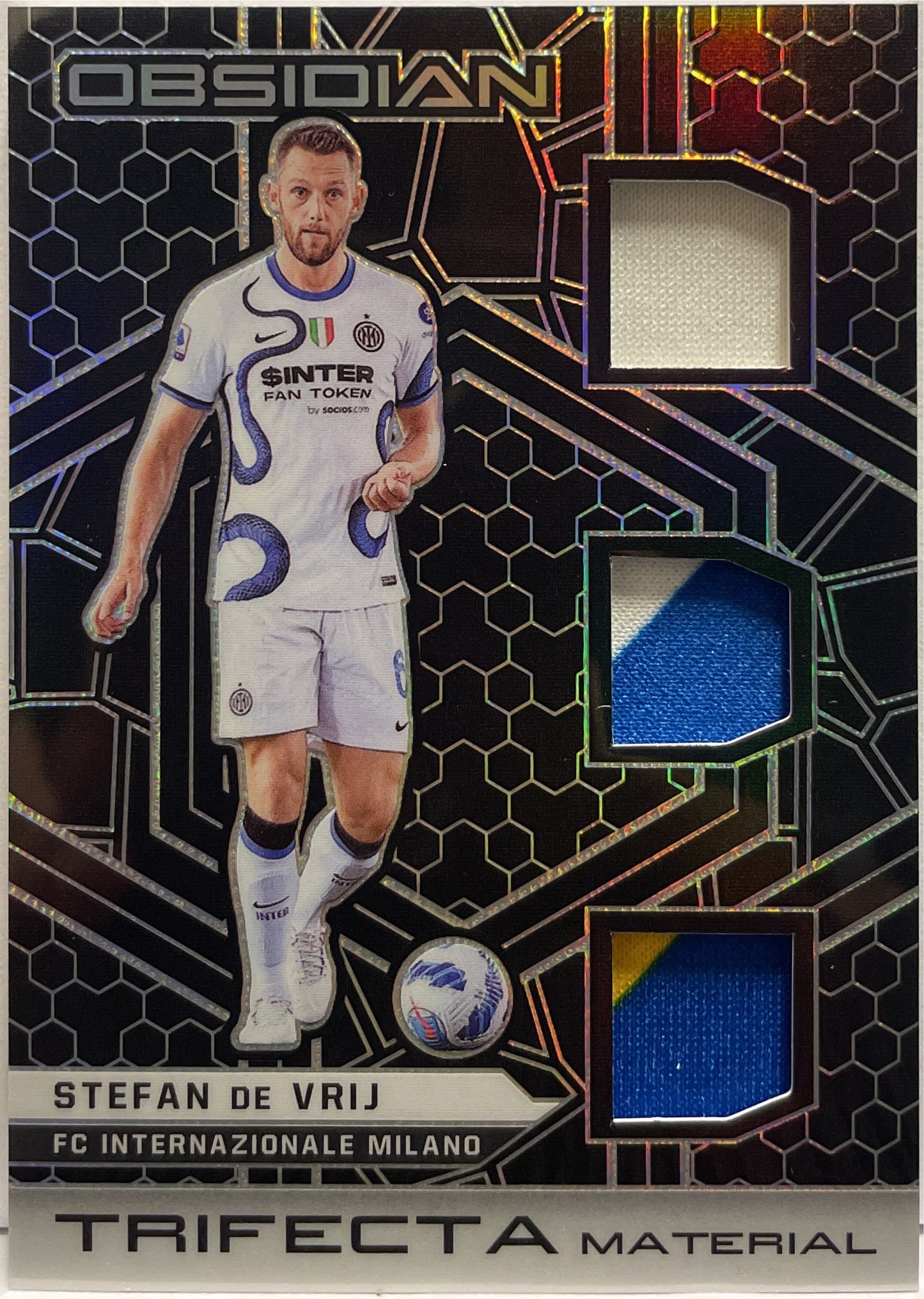 Stefan De Vrij 95/149 Patch Trifecta Material Panini Obsidian 2021/22
