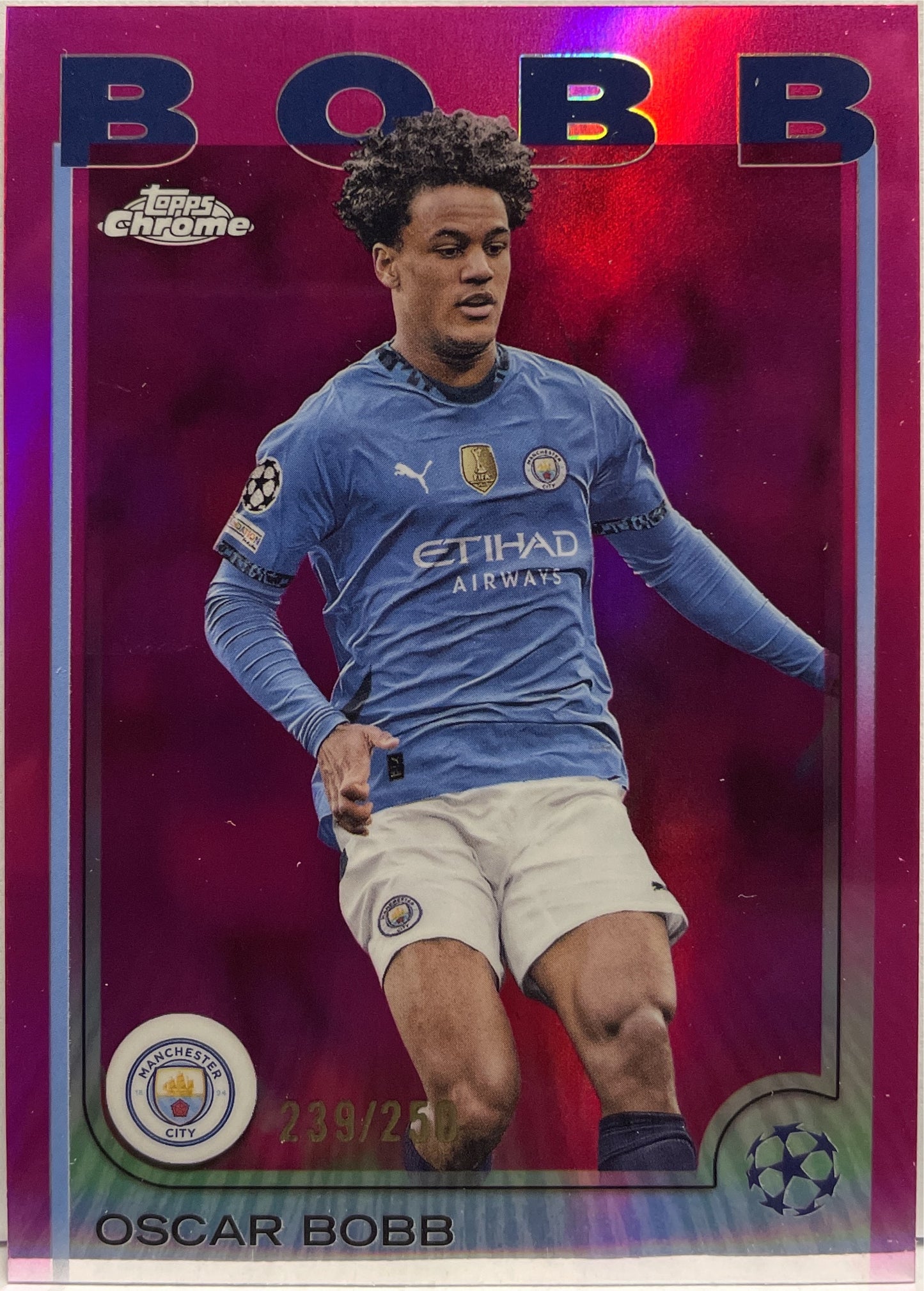 Oscar Bobb 239/250 Pink Topps Chrome UCC 2024/25