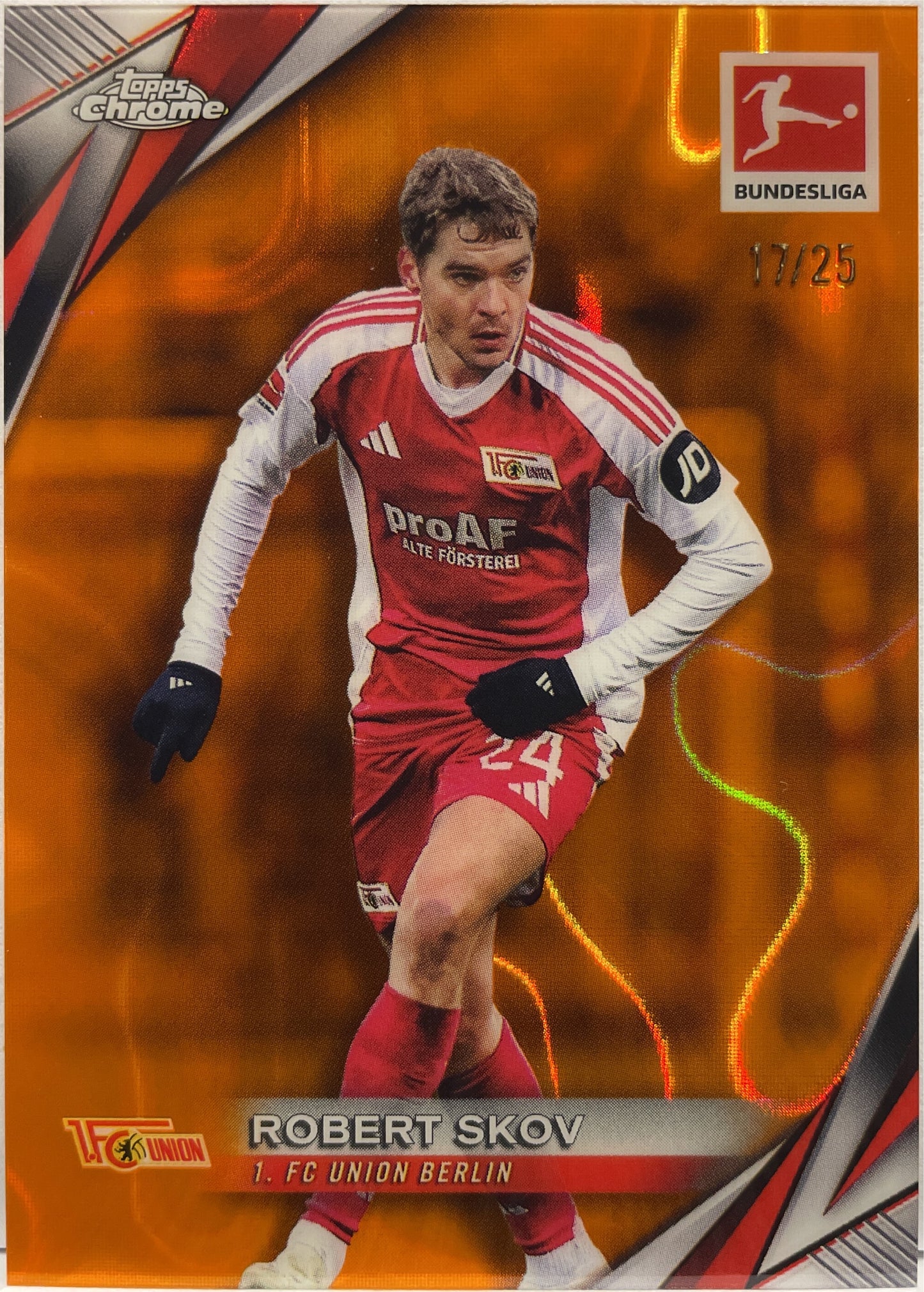 Robert Skov 15/25 Orange Lava Topps Chrome Bundesliga 2024/25