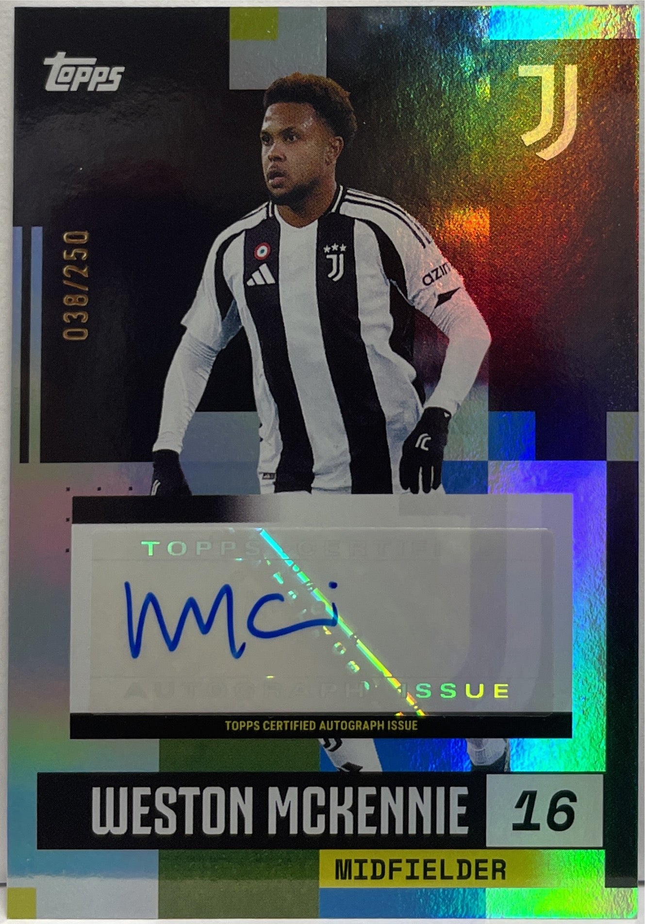 Weston McKennie 38/250 Autograph Blue Topps Juventus Premium Team Set 2024/25