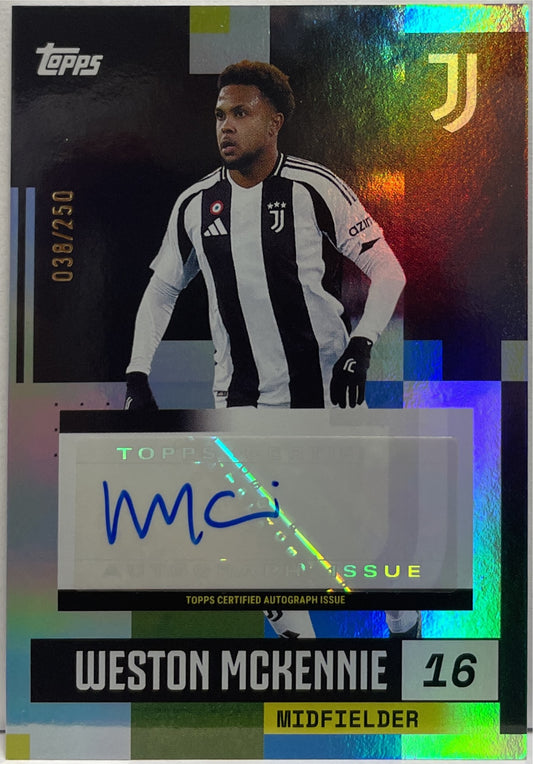 Weston McKennie 38/250 Autograph Blue Topps Juventus Premium Team Set 2024/25