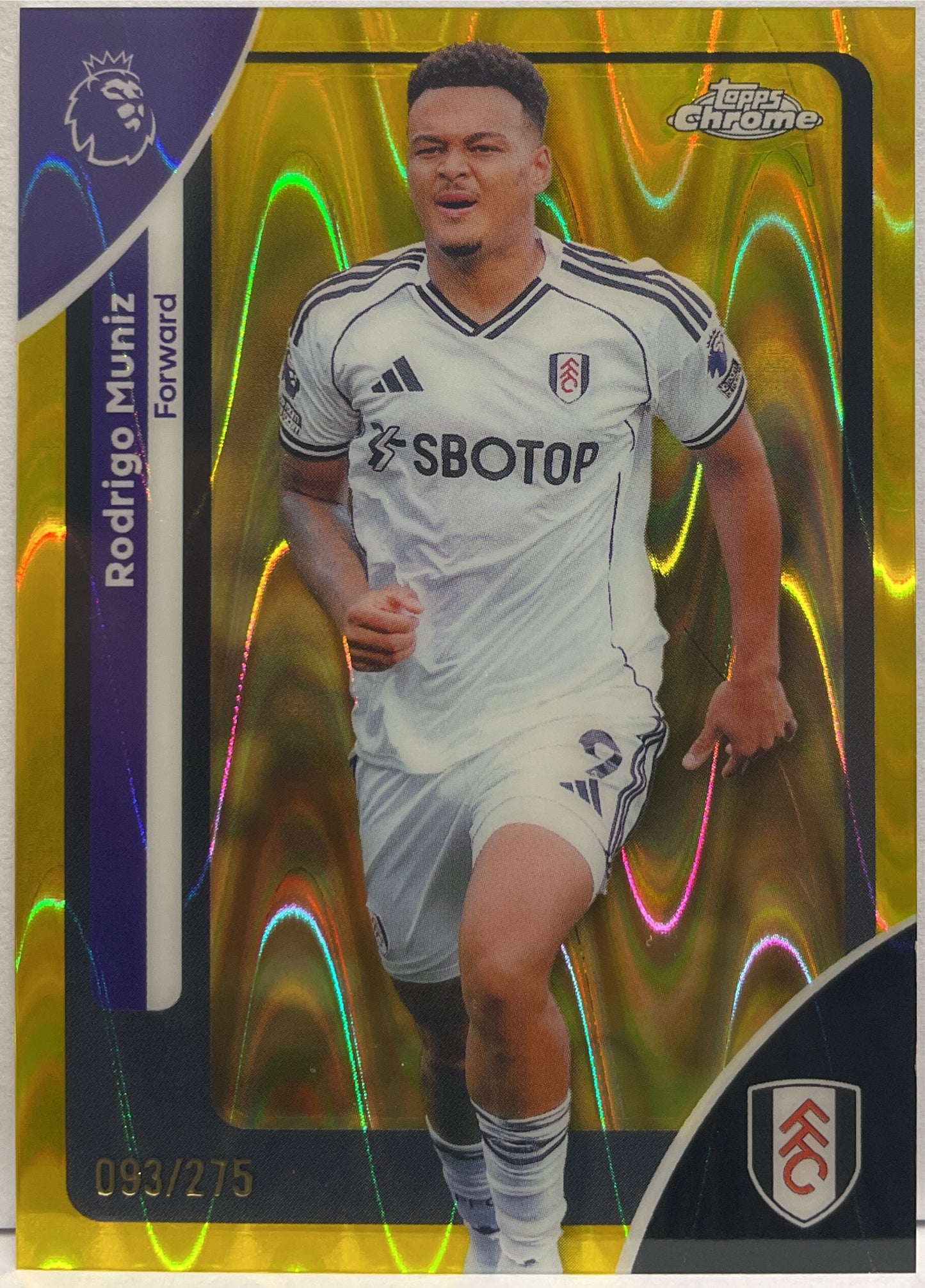 Rodrigo Muniz 93/275 Yellow RayWave Topps Chrome Premier League EPL 2026