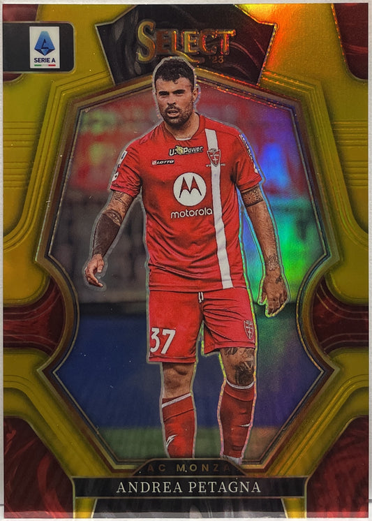 Andrea Petagna 6/10 Mezzanine Gold Select Serie A 2022/23