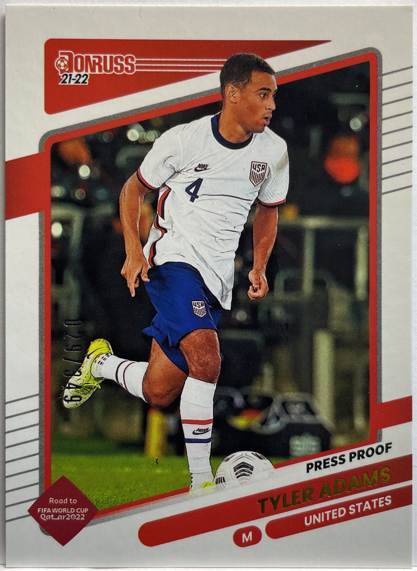 Tyler Adams 29/349 Press Proof Gold Donruss Road To Qatar 2021/22