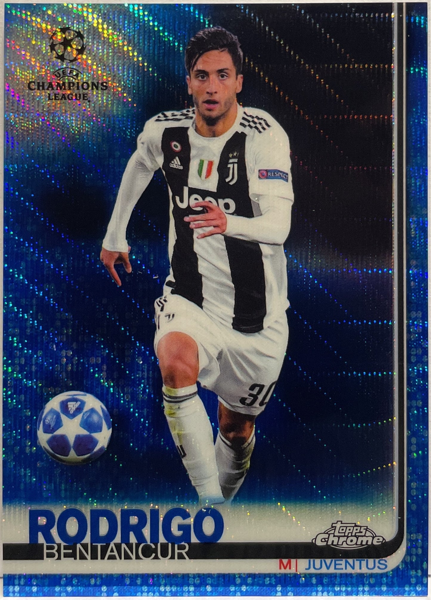 Rodrigo Bentancur 28/75 Blue Wave Topps Chrome UCL 2018/19