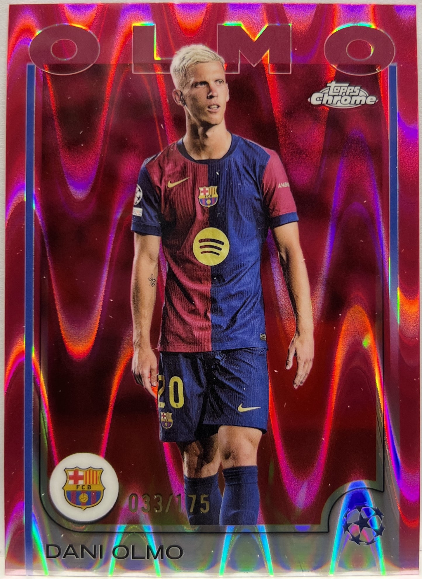 Dani Olmo 33/175 Neon Pink RayWave Topps Chrome UCC 2024/25
