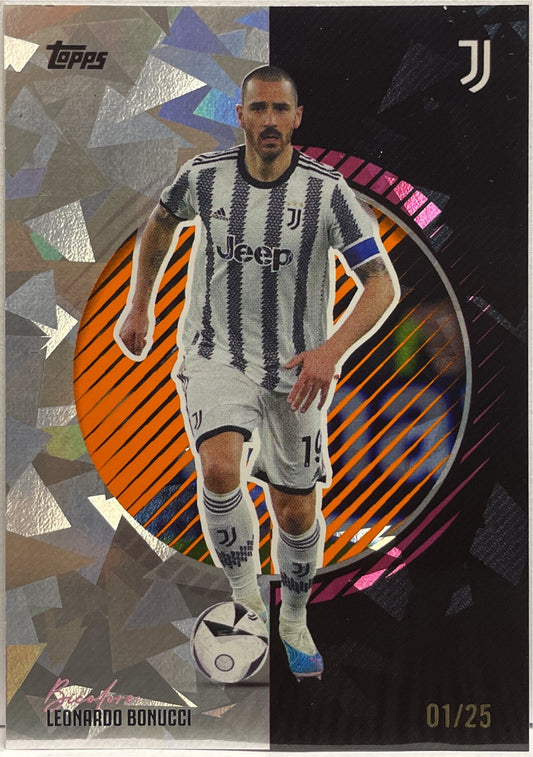Leonardo Bonucci 1/25 Cracked Ice Orange Topps Juventus Set 2025/26