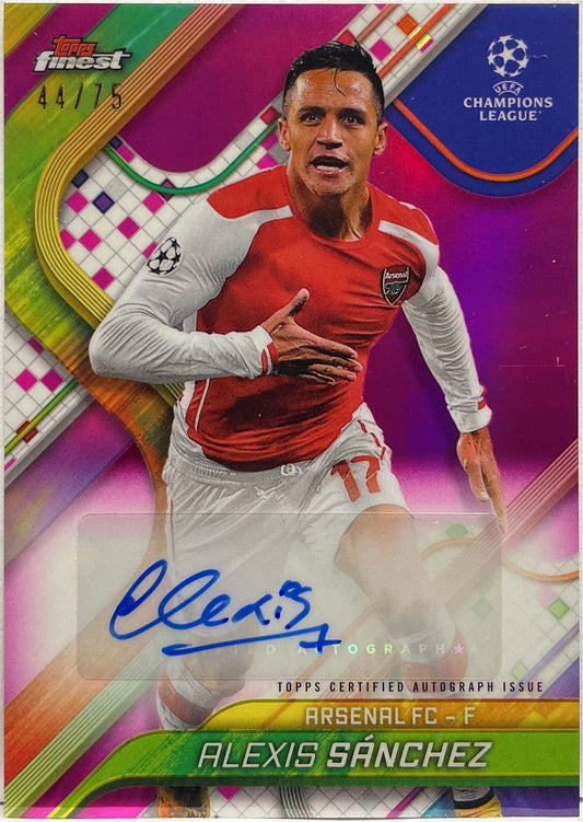 Alexis Sanchez 44/75 Autograph Magenta Topps Finest UCC 2024/25