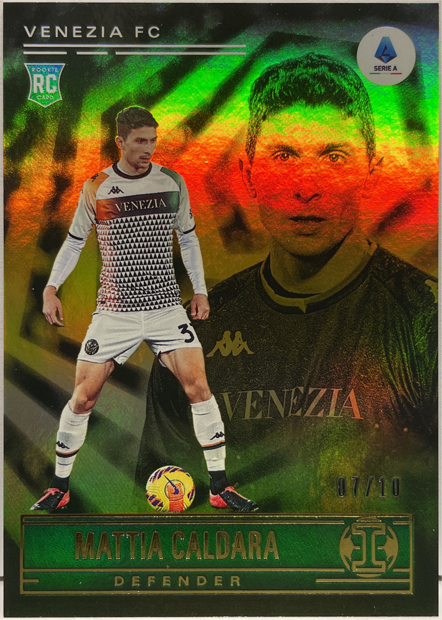 Mattia Caldara 7/10 Rookie Illusions Gold Chronicles Serie A 2021/22
