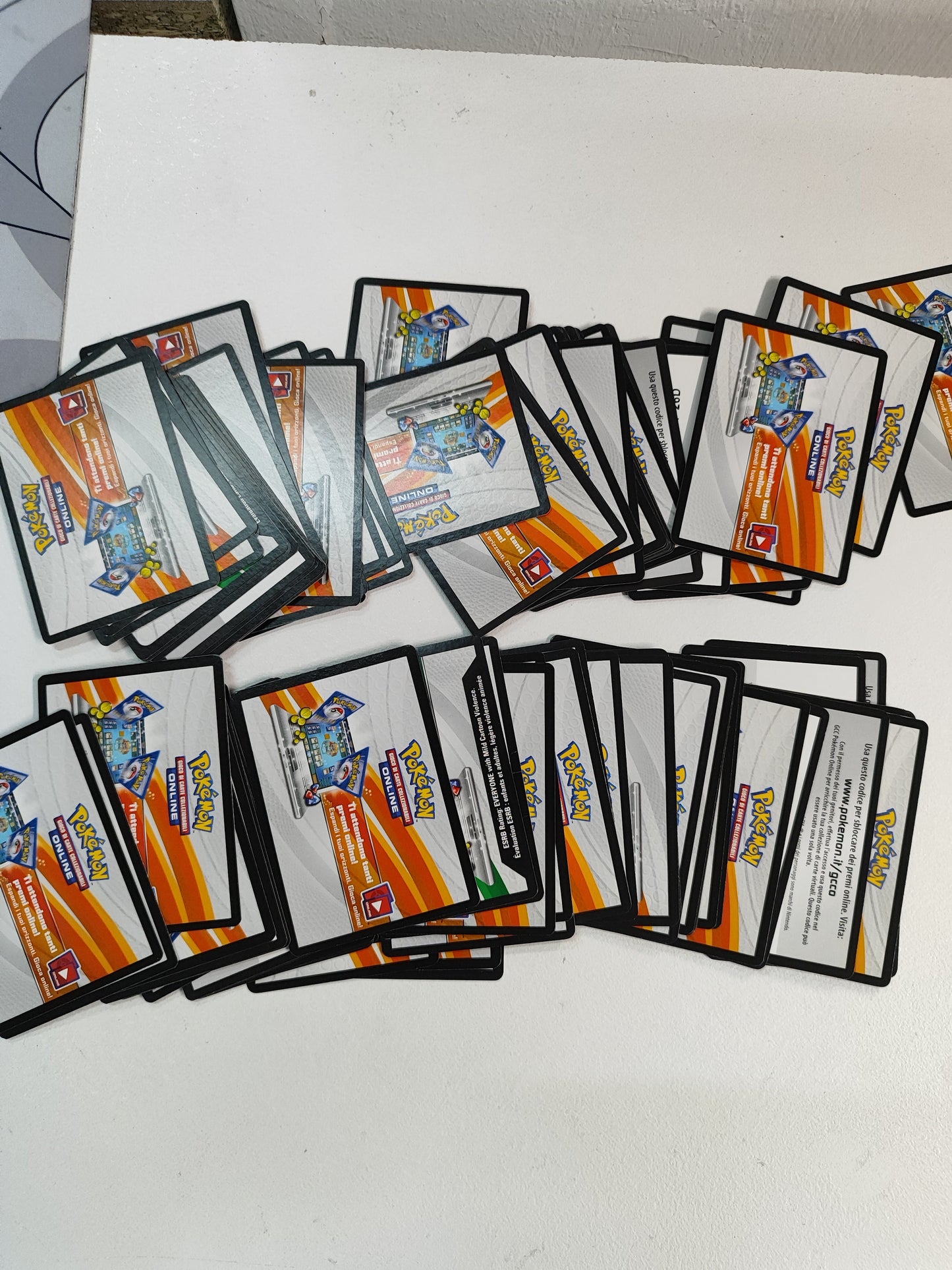 Pokemon GCC Lotto 100 Codici Da Riscattare