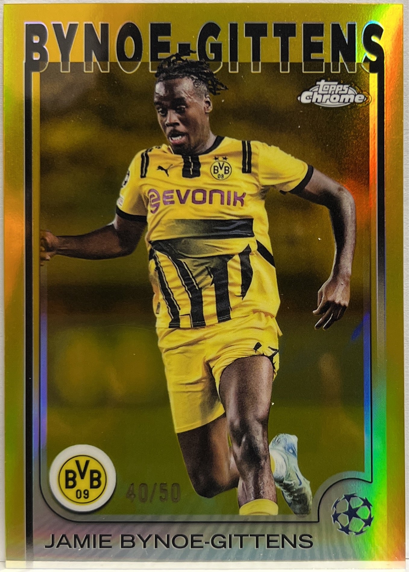 Jamie Bynoe Gittens 40/50 Gold Topps Chrome UCC 2024/25