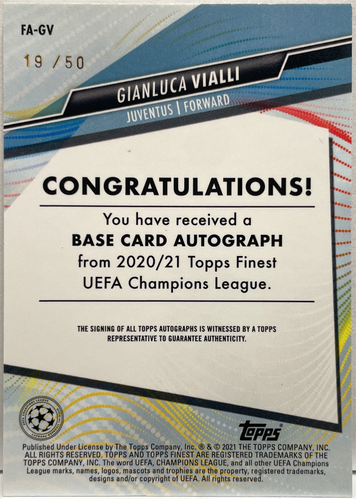 Gianluca Vialli 19/50 Autograph Gold Topps FInest UCL 2021/22