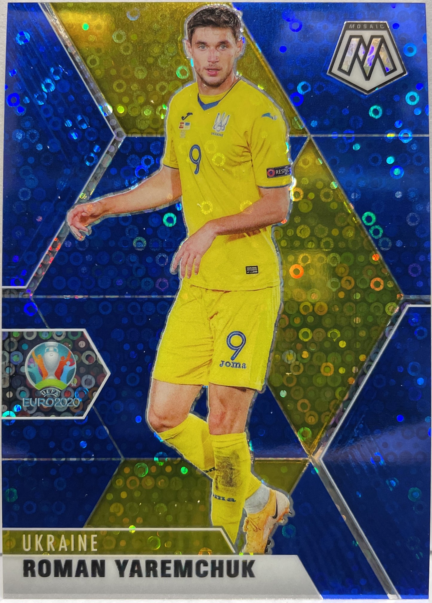 Roman Yaremchuk 33/99 Blue Circles Panini Mosaic Uefa Euro 2020