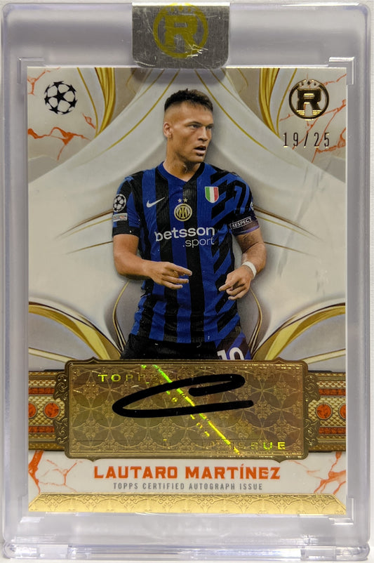 Lautaro Martinez 19/25 Autograph Topps Reverence 2024/25