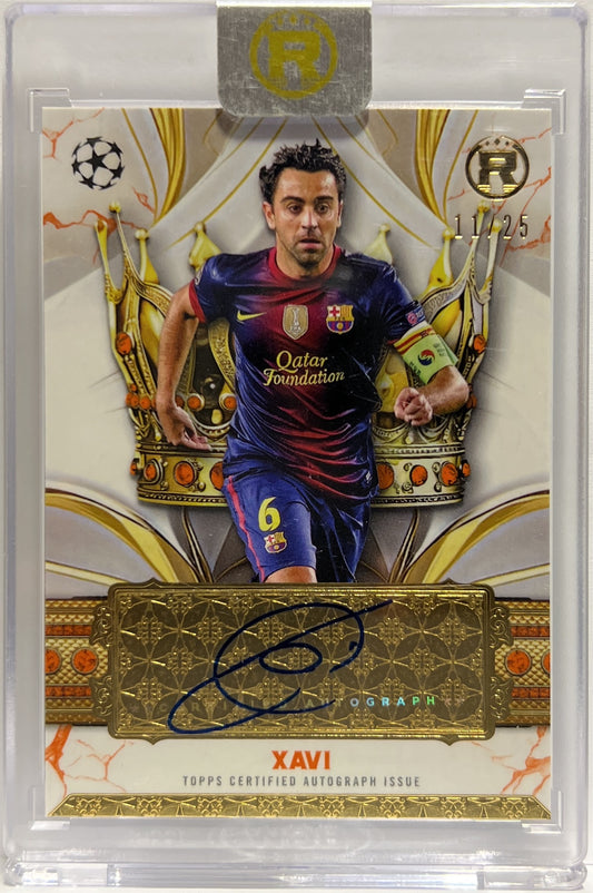 Xavi 11/25 Autograph Crowned Legend Topps Reverence 2024/25