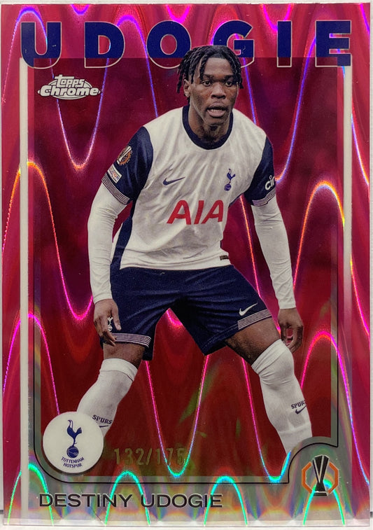 Destiny Udogie 132/175 Pink RayWave Topps Chrome UCC 2024/25