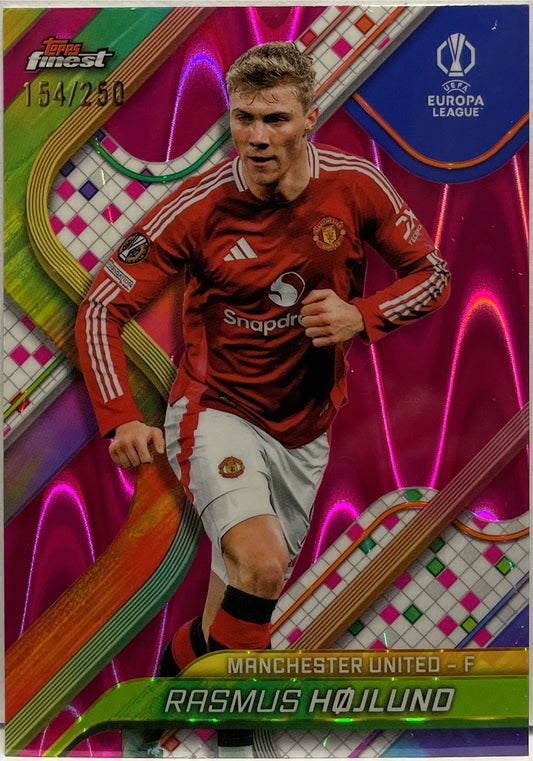 Rasmus Hojlund 154/250 Pink RayWave Topps Finest UCC 2024/25
