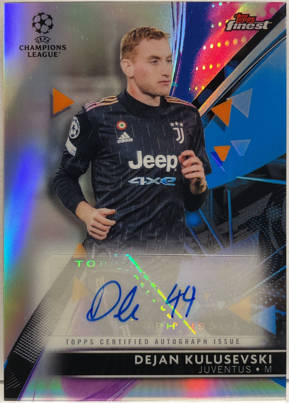 Dejan Kulusevski Autograph Topps Finest UCL 2021/22