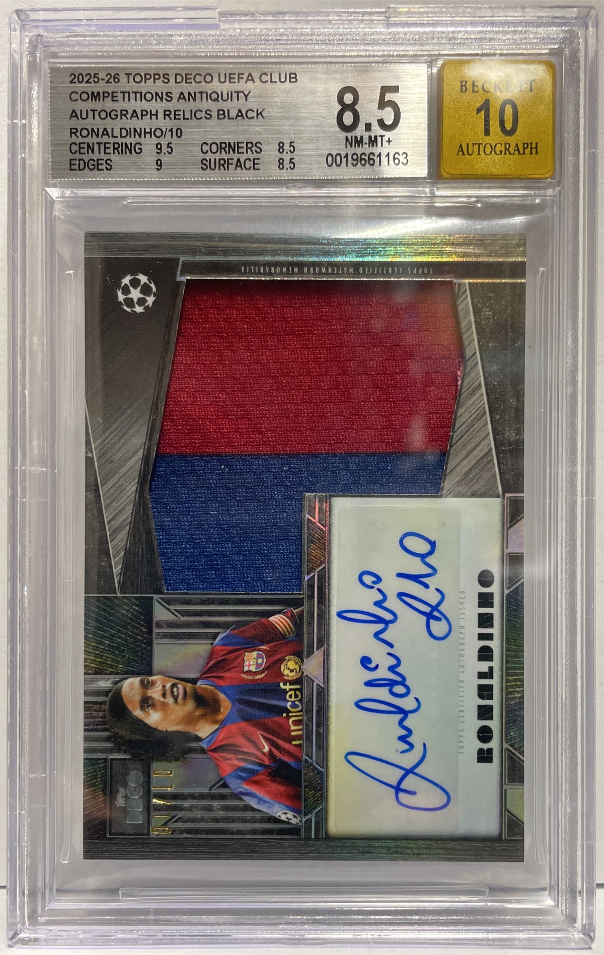 Ronaldinho 1/10 Patch Worn Autograph Competitions Antiquity Relic Black Topps Deco 2025/26 Beckett 8.5 Auto 10