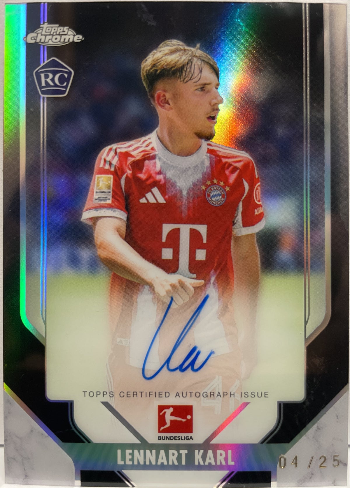 Lennart Karl4/25 Rookie Autograph Superior Signatures Topps Chrome Bundesliga 2025/26