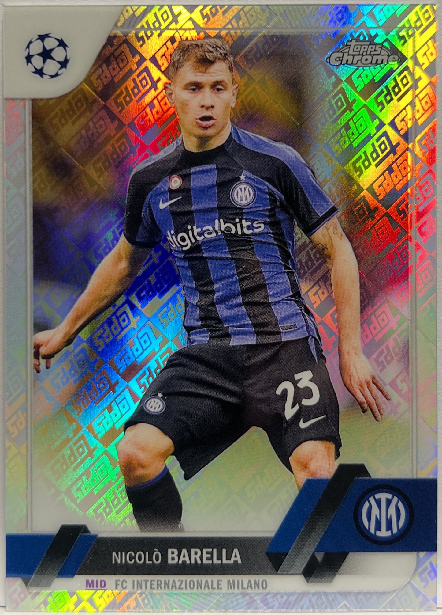 Nicolo Barella 24/52 Toppsfractor Topps Chrome UCC 2022/23