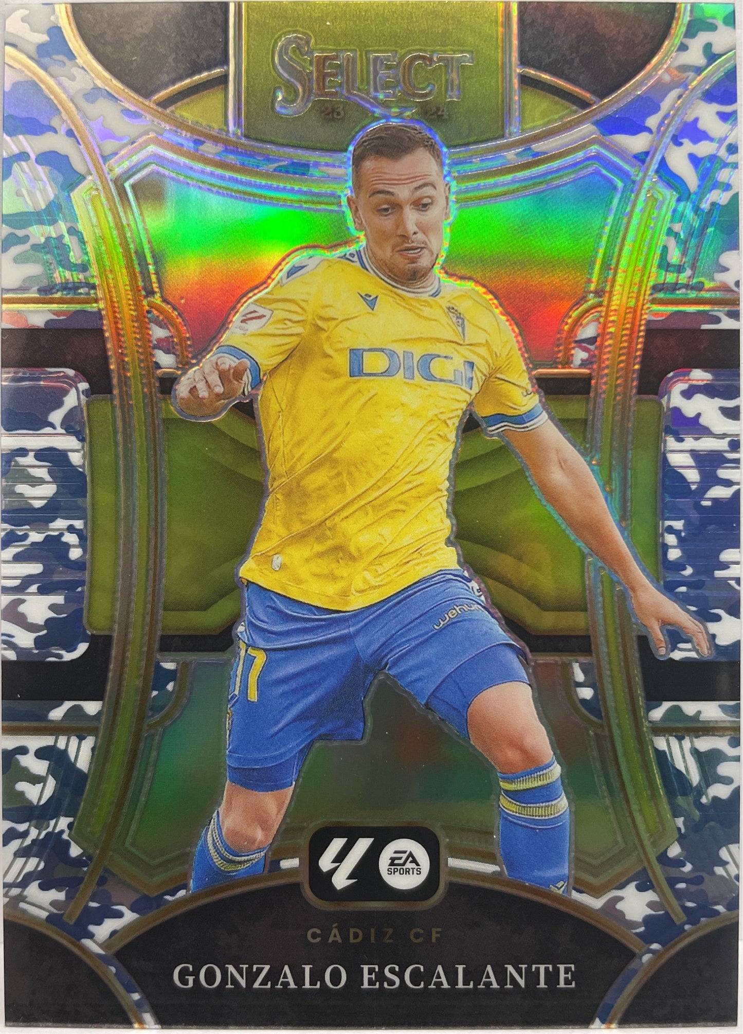 Gonzalo Escalante 32/99 Mezzanine Winter Camo Select La Liga 2023/24