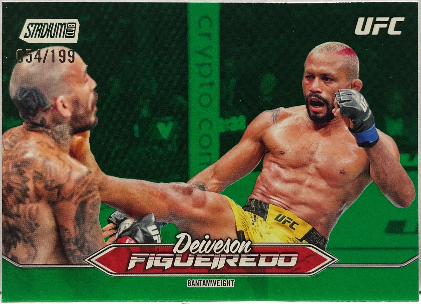 Deiveson Figueiredo 54/199 Green Foil Topps Stadium UFC 2025