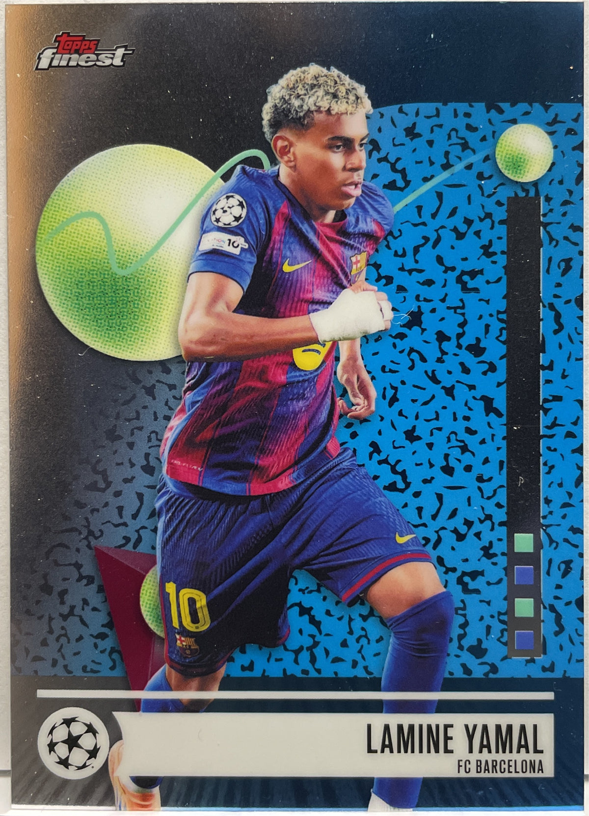 Lamine Yamal Topps Finest UCC 2025/26