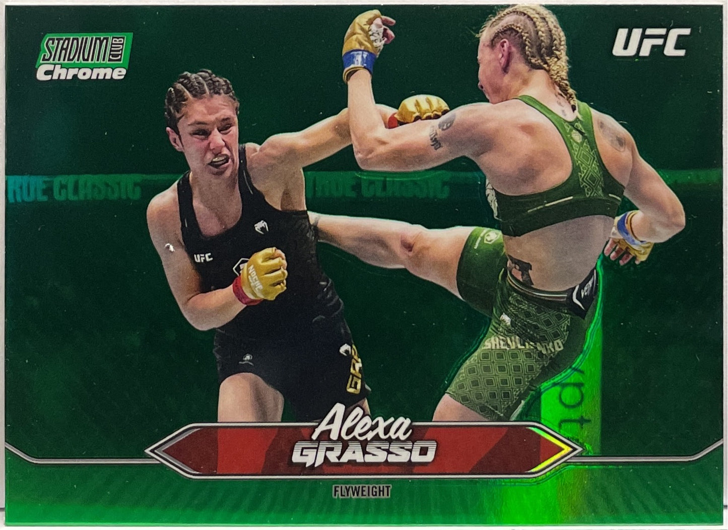 Mancolista-Chrome Green Refractor-Topps Stadium UFC 2025