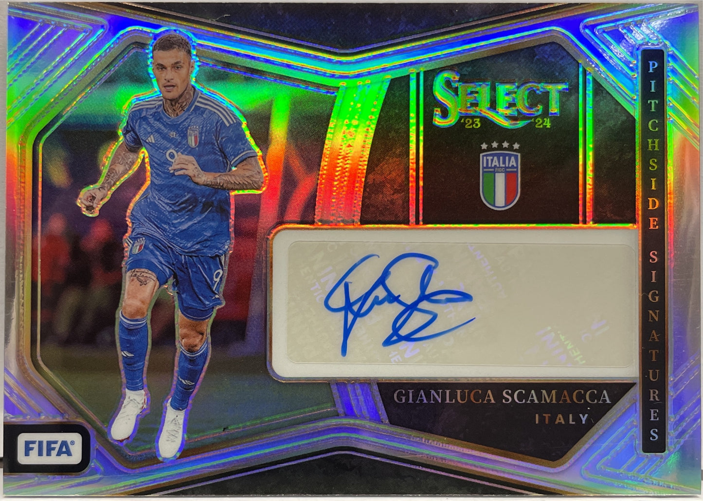 Gianluca Scamacca Autograph Pitchside Signature Select Fifa 2023/24