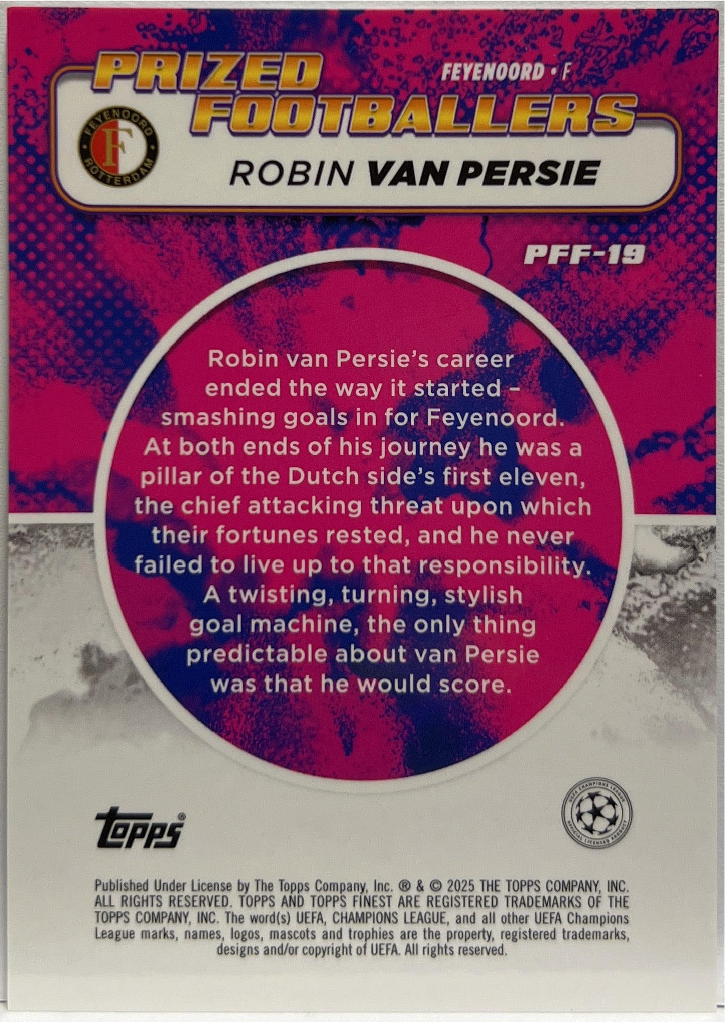 Robin Van Persie Prized Footballers Fusion Variation Black Red Topps Finest UCC 2024/25