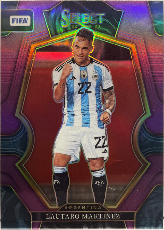 Lautaro Martinez 55/75 Mezzanine Purple Select Fifa 2022/23