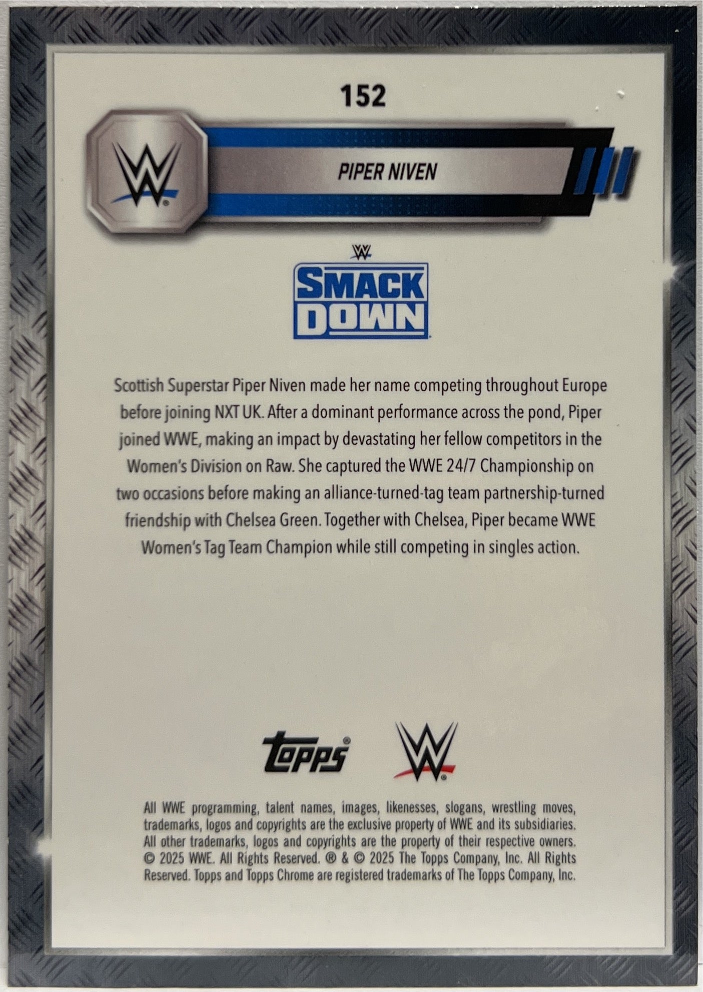 Piper Niven 82/150 Blue Topps Chrome WWE 2025