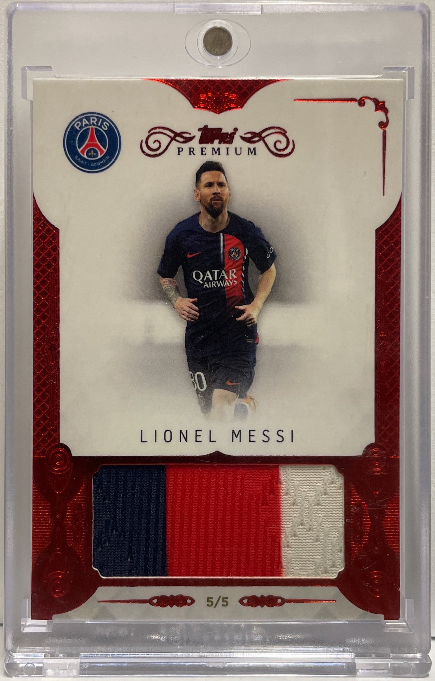 Lionel Messi 5/5 Patch Worn Red Relic Topps PSG Black & White Premium 2024