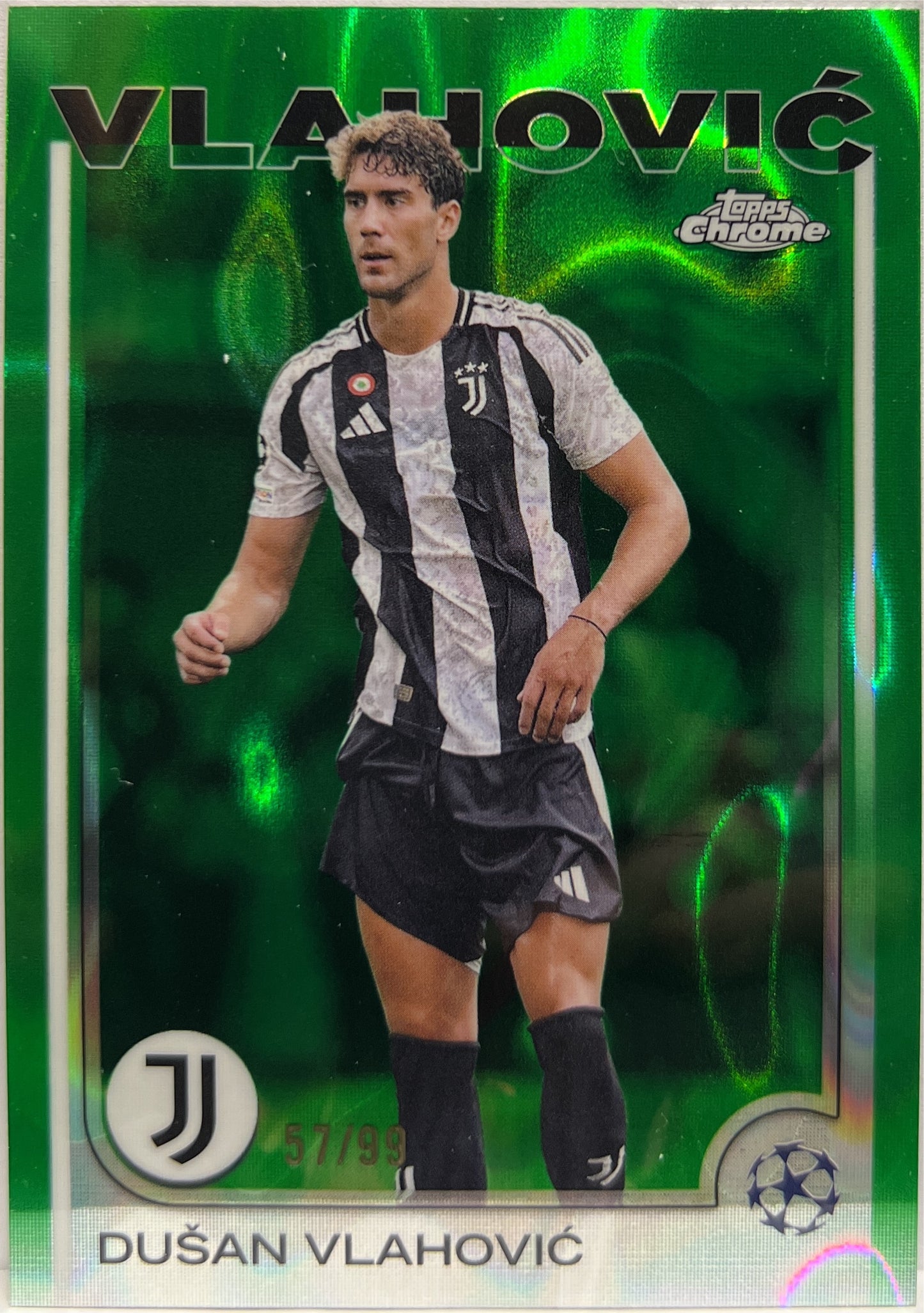 Dusan Vlahovic 57/99 Green Lava Topps Chrome UCC 2024/25