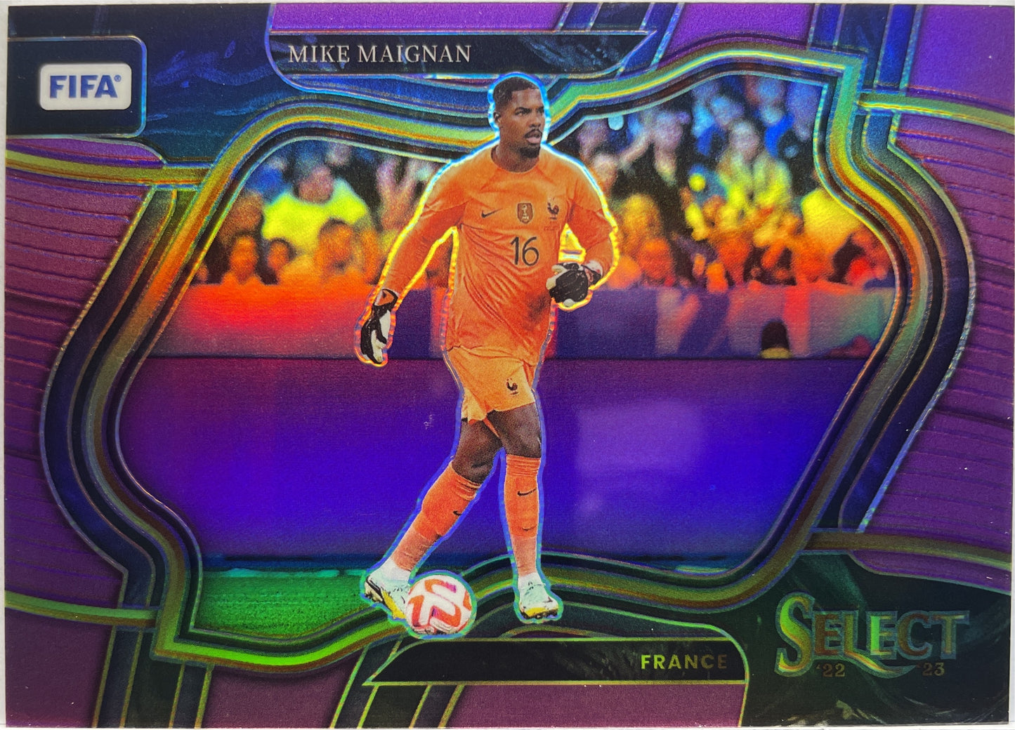 Mike Maignan 35/75 Field Level Purple Select Fifa 2022/23