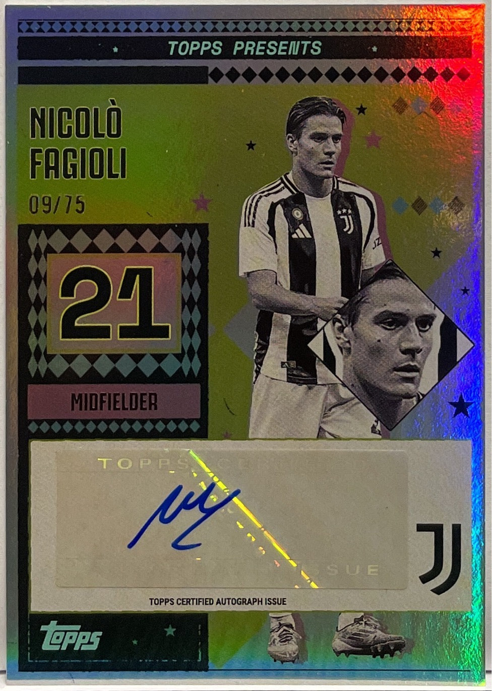 Nicolo Fagioli 9/75 Autograph Vintage Lady Topps Juventus Premium Team Set 2024/25