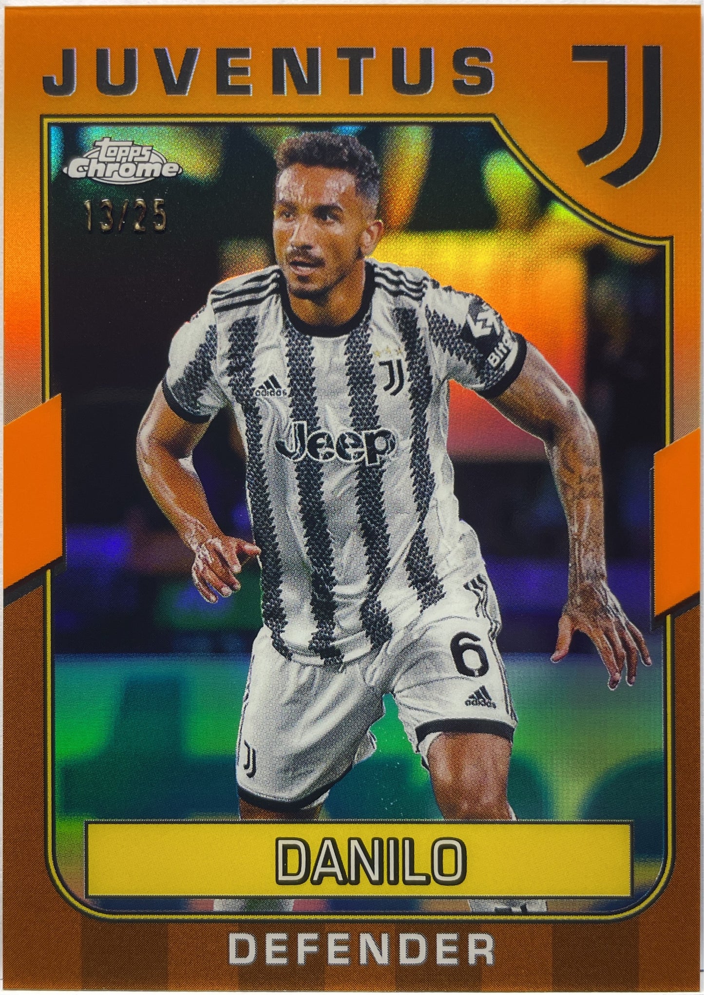 Danilo 13/25 Orange Topps Chrome Juventus 2022/23