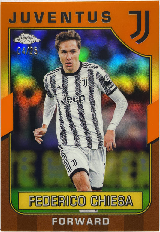 Federico Chiesa 4/25 Orange Topps Chrome Juventus 2022/23